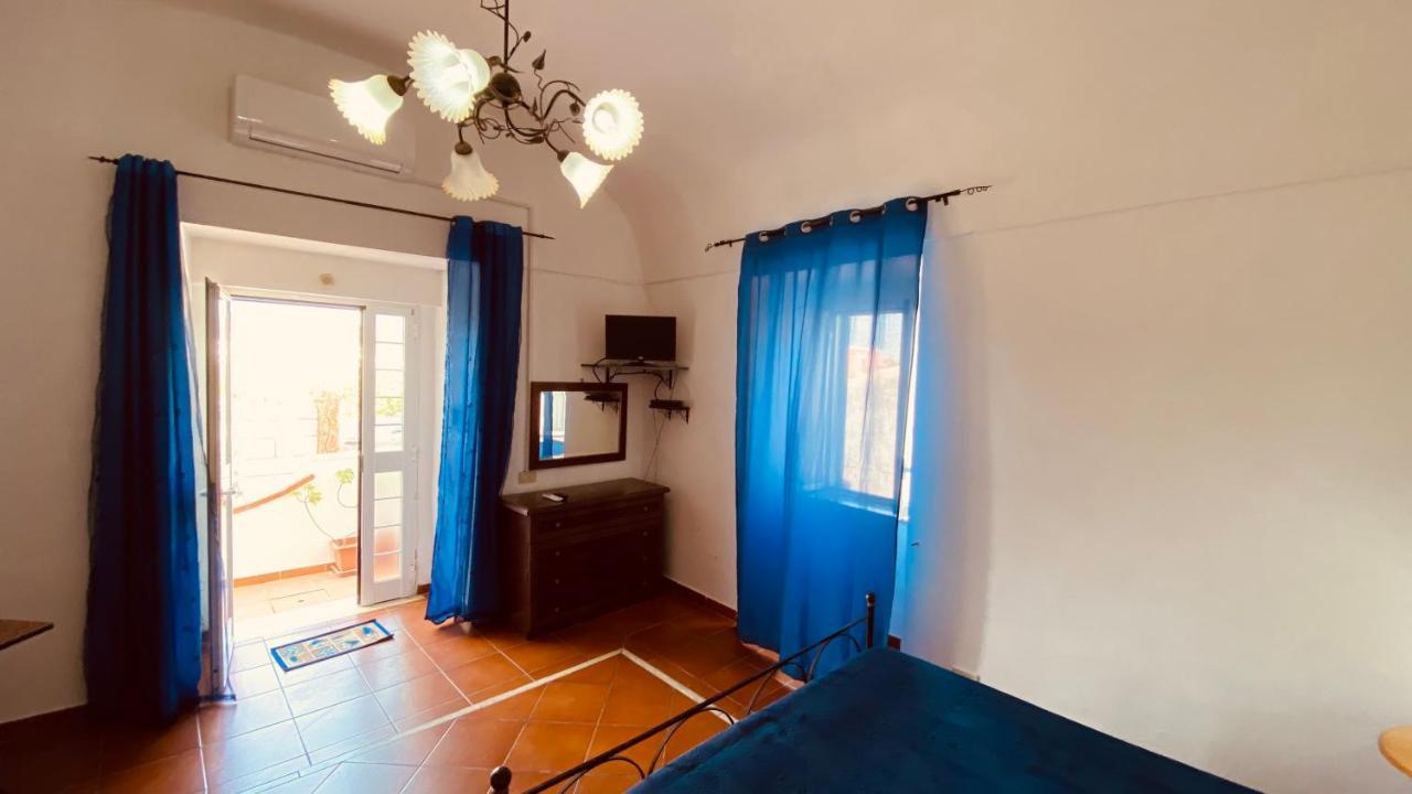 Casa Ninetta - Immobilevante Ponza Extérieur photo