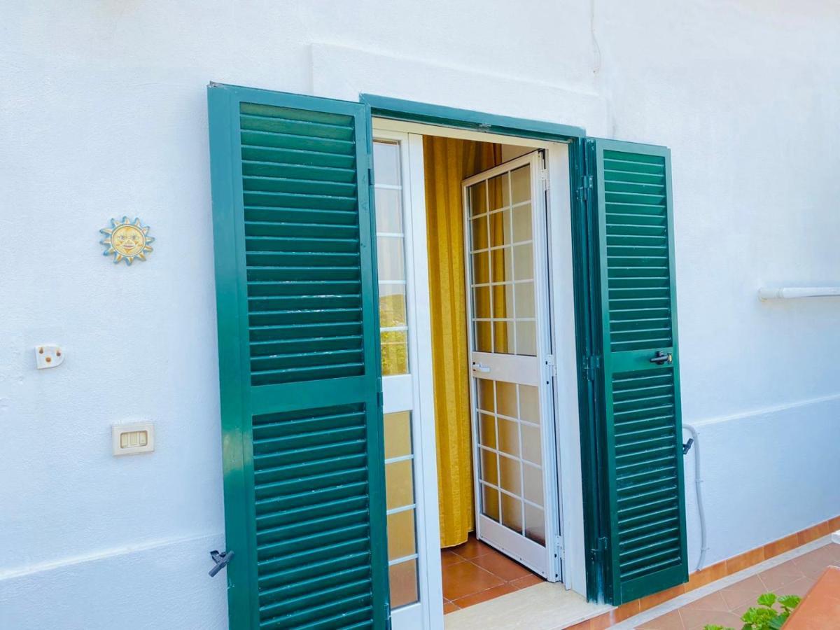 Casa Ninetta - Immobilevante Ponza Extérieur photo